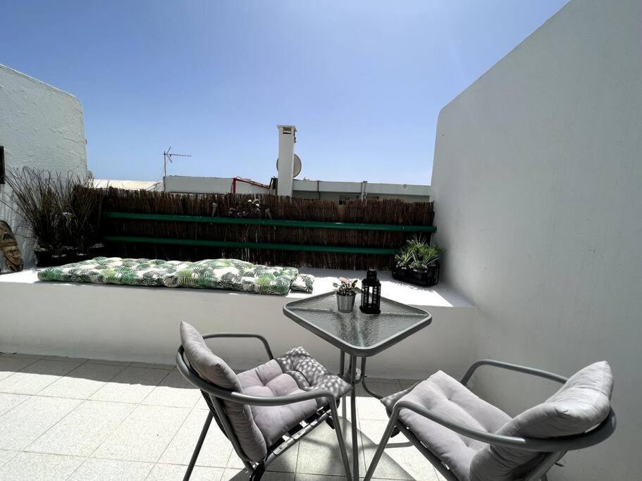 Casa Perdy, Beautiful 1 Bedroom Apartment With Communal Pool Tias Exterior photo