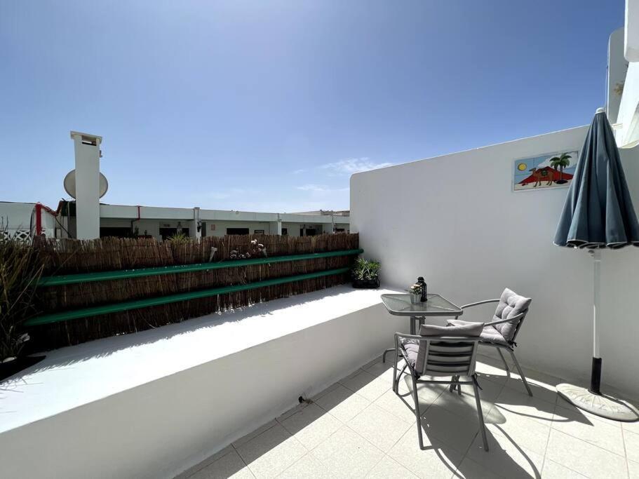 Casa Perdy, Beautiful 1 Bedroom Apartment With Communal Pool Tias Exterior photo