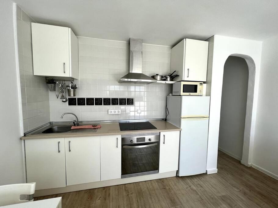 Casa Perdy, Beautiful 1 Bedroom Apartment With Communal Pool Tias Exterior photo